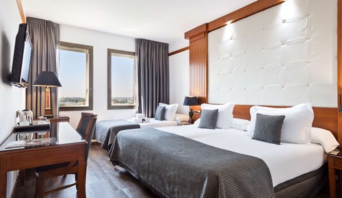 Standard Room, 3 Twin Beds, Non Smoking
