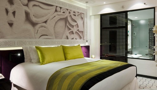 Superior Room, 1 King Bed