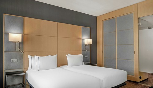 Standard Room, 2 Twin Beds (View)