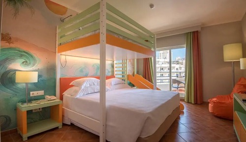 Family Room (NEP, Kids Room)
