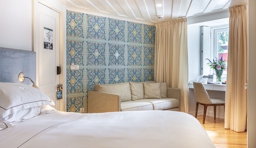 Small Room for two
