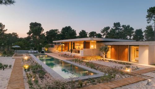 Seven-Bedroom House