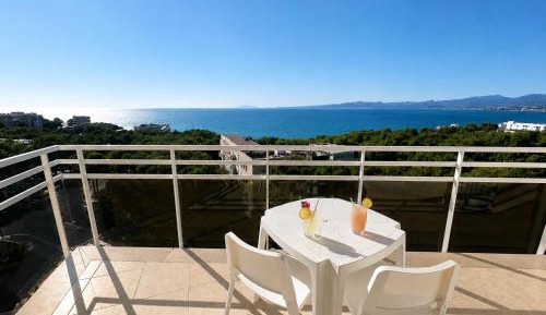 Two-Bedroom Apartment with Sea View