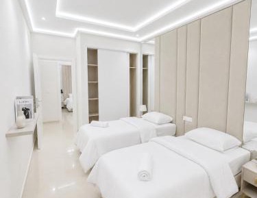Two-Bedroom Deluxe Apartment