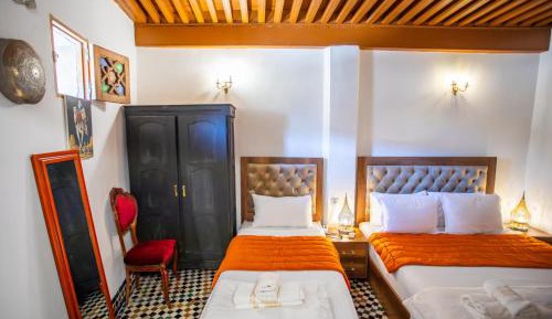Double or Twin Room with Private Bathroom