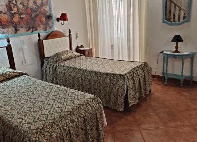 Double Room with Shared Bathroom