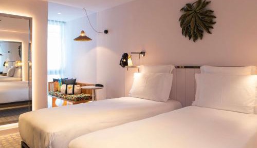 Medium Mama Twin Room