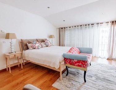 Deluxe Family Suite