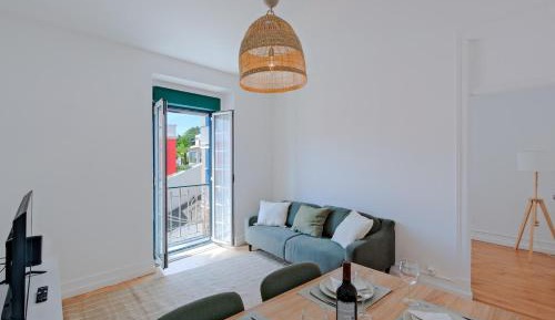Three-Bedroom Standard Apartment