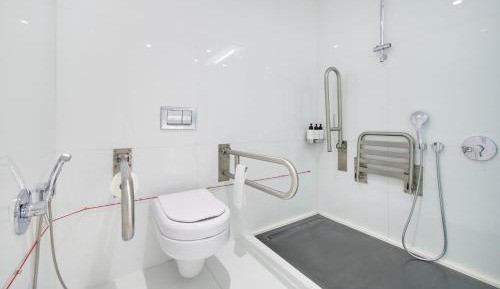 Classic Twin Room with Garden View - Disability Access