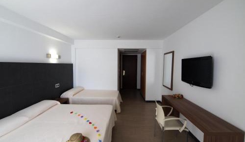 Double or Twin Room with Spa Access