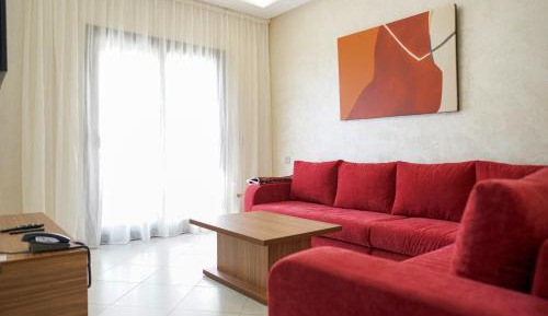 Deluxe Family Suite