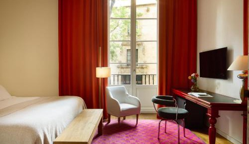 Superior Deluxe Double or Twin Room 
