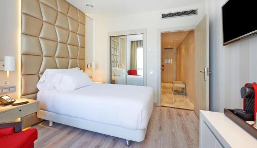 Superior Single Room