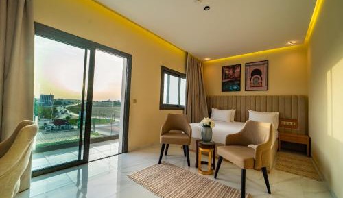 Superior King Room