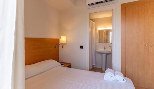 Economy Single Room