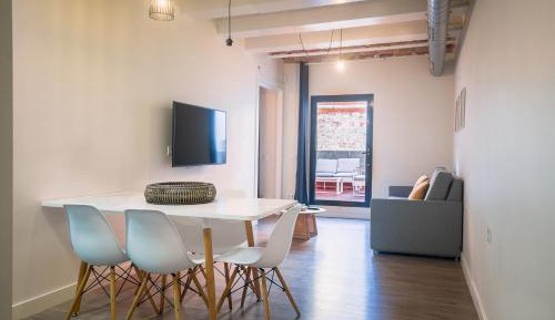 Three-Bedroom Apartment with Terrace