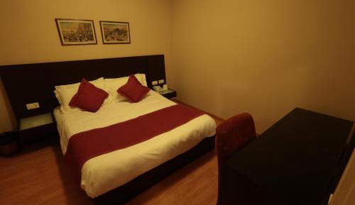 Executive Suite