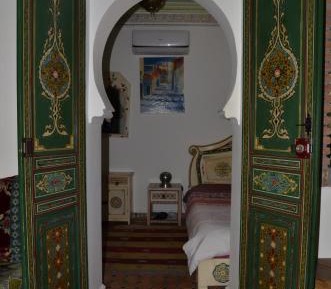 Double Room with Shared Toilet