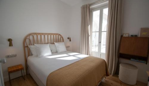 Queen Room with Balcony