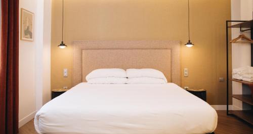 Deluxe Suite with Spa Bath