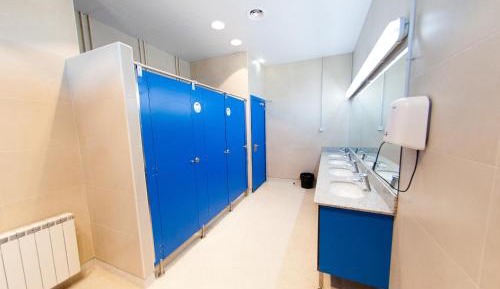 Single Bed in Mixed Dormitory Room