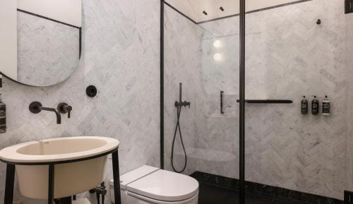Single Room Vista Alegre