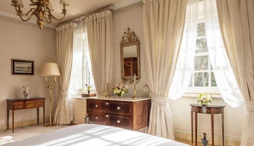 Deluxe Double Room with Pool View