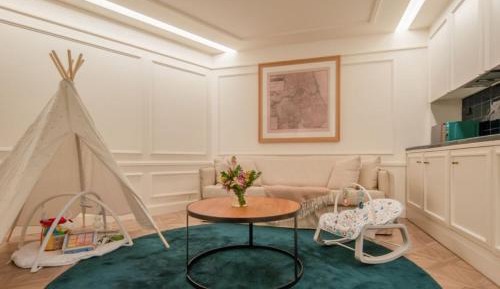 Homey Suite