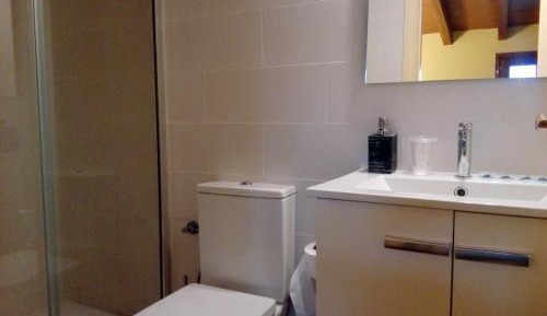 Twin Room with City View
