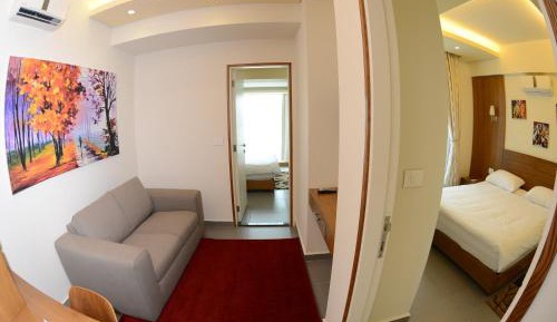 Deluxe Family Suite
