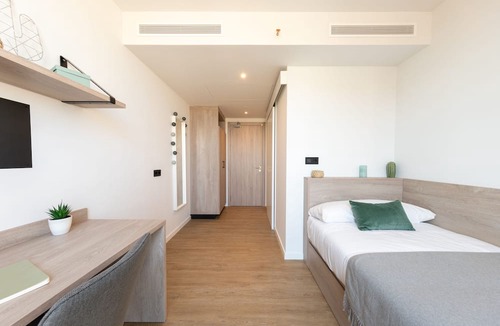 Sant Adria de Besos Hotel | Micampus Barcelona Student Residence