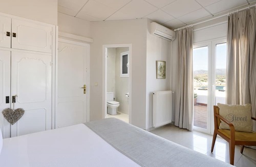 Llanca Hotel | Hotel La Goleta