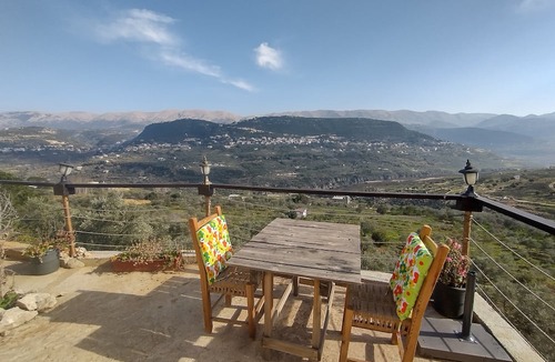 Beiteddine House | Maison de la Vallee Private Guest House Great View