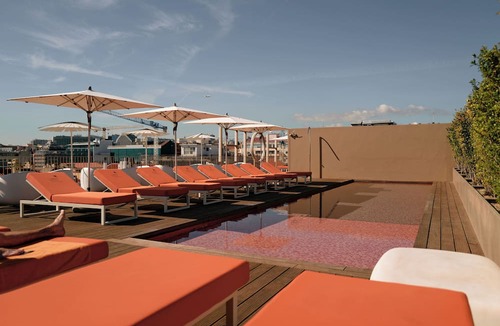 Sao Jorge de Arroios Hotel | Lumen Hotel & The Lisbon Light Show