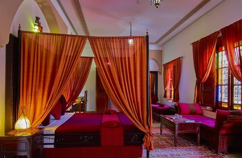 Ain Azlitan House | Riad Ahlam