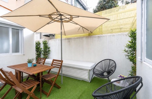 Alfama Apartment | Sunny Apartment with Patio, By TimeCooler