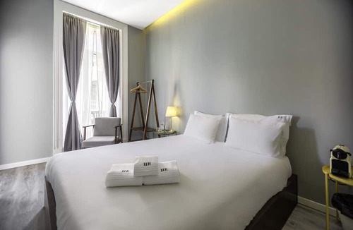 Santa Isabel House | Hygge Lisbon Suites - Estrela
