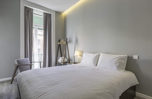 Santa Isabel House | Hygge Lisbon Suites - Estrela