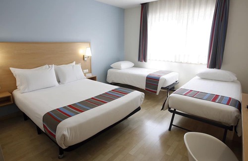 El Port Hotel | Hotel Travelodge Barcelona Fira