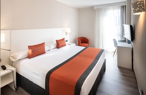 Sant Andreu de la Barca Hotel | Catalonia Bristol