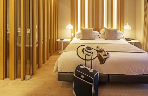 Empuriabrava Hotel | Hotel Port Salins by Pierre & Vacances