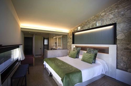 Monells Hotel | Hotel Arcs de Monells