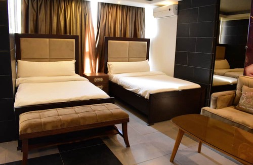 Tyre Hotel | Crown Royal Hotel Tyr