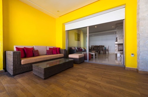 Plage des Nations Apartment | Résidence Prestigia