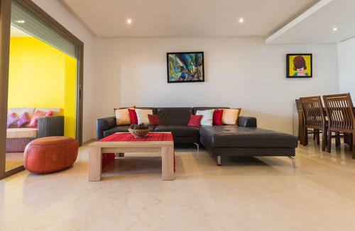 Plage des Nations Apartment | Résidence Prestigia