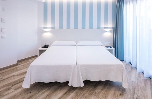 Pineda de Mar Hotel | Hotel Mercè