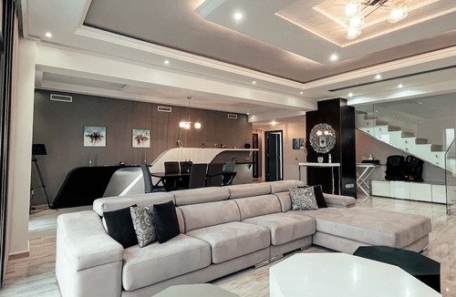Tangier Apartment | DELUXE MIRAFLORES DUPLEX