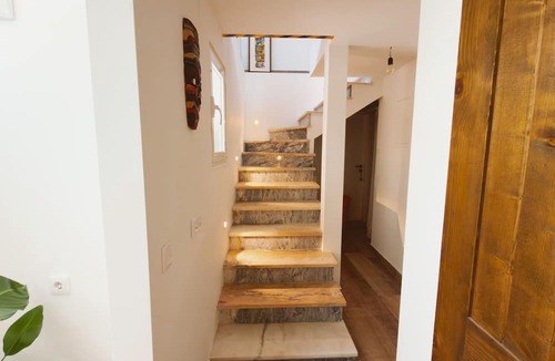 Charneca de Caparica e Sobreda House | Vila Vale Guest House surf e yoga