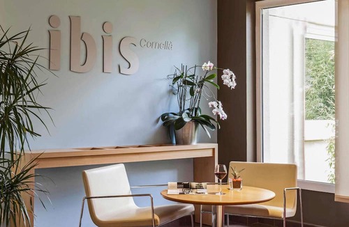 Cornella de Llobregat Hotel | ibis Barcelona Cornella